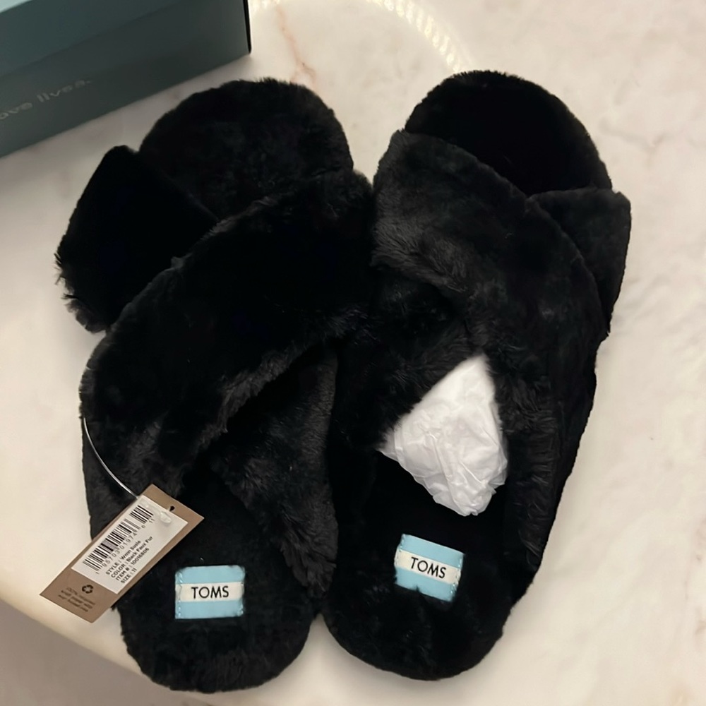 TOMS Susie Faux Fur Size: 11
